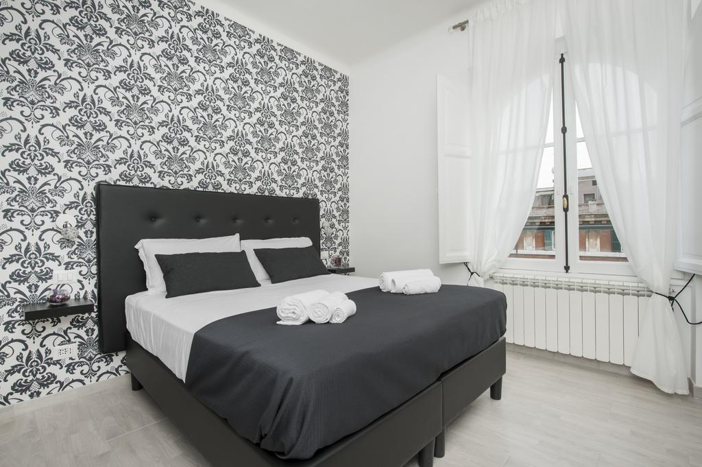 Black Rooms Colosseo Roma Ngoại thất bức ảnh