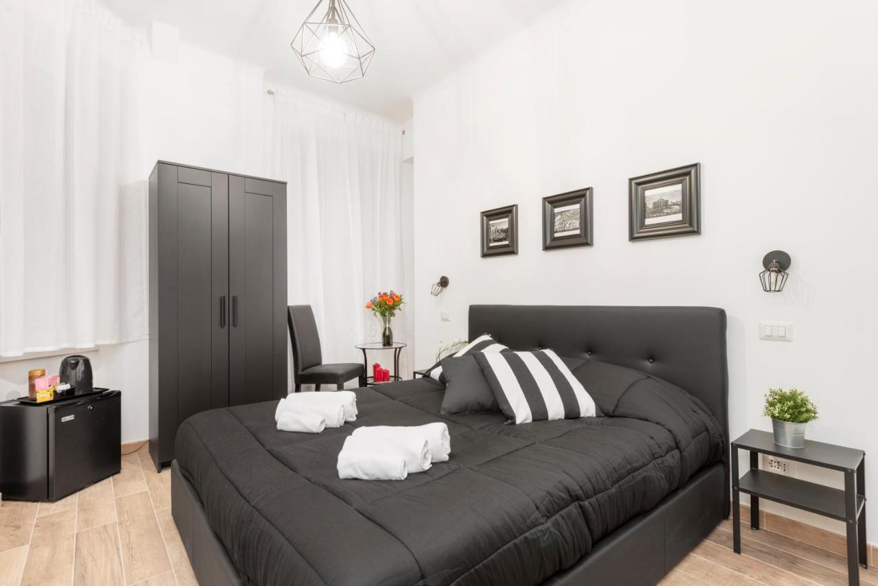 Black Rooms Colosseo Roma Ngoại thất bức ảnh